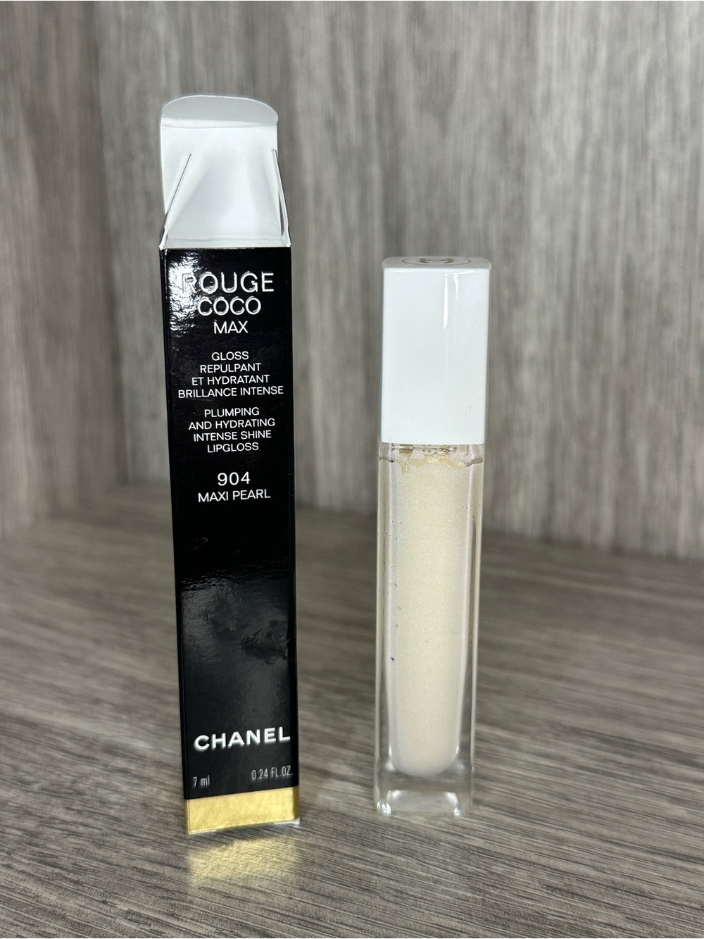 CHANEL Rouge Coco Max Gloss — 904 Maxi Pearl * Discontinued- Rare
